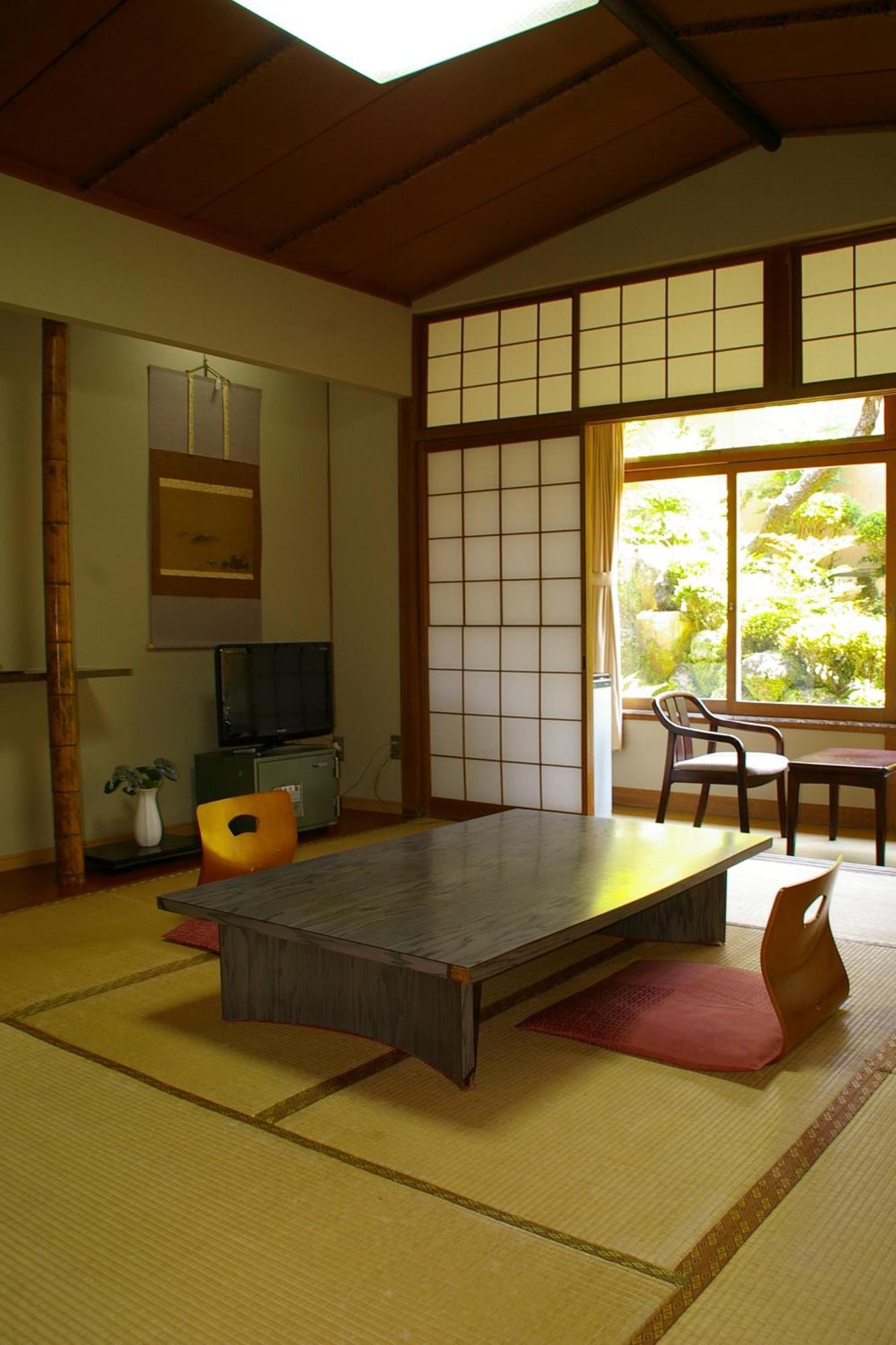 Hotel Itaniya Sakurai Habitación foto