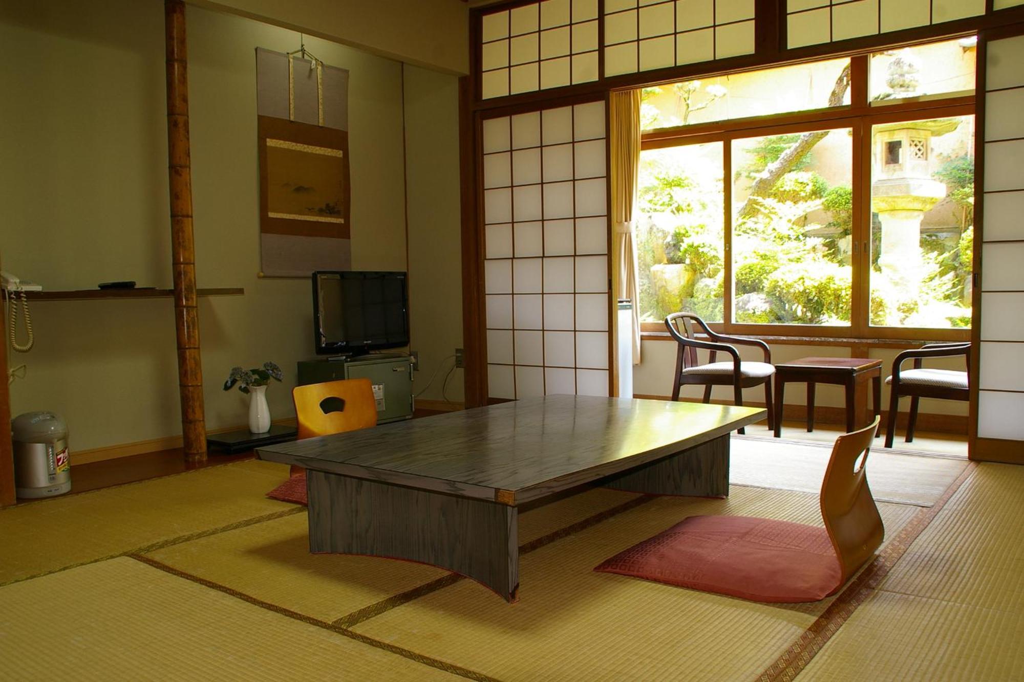 Hotel Itaniya Sakurai Habitación foto